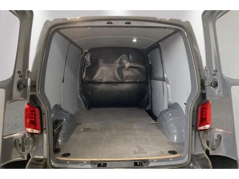 Occasion Volkswagen Transporter T6 Fourgon GREY 19
