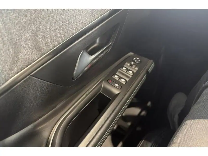 Occasion Peugeot 5008 Allure BLUE 17