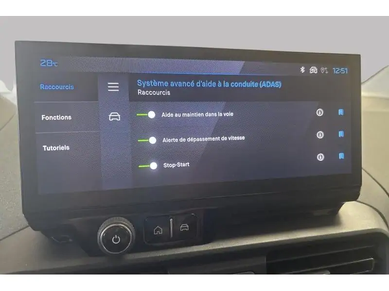 VEHICLE__CONDITION_SERVICE Peugeot Rifter STANDARD ALLURE GREEN 27