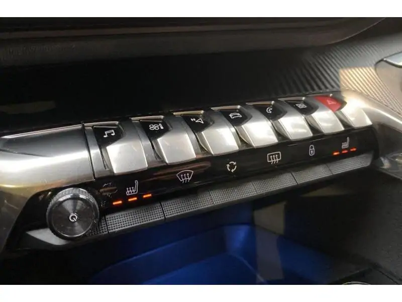 Occasion Peugeot 3008 Allure* Caméra&GPS *Check+ confirmé! ORANGE 38