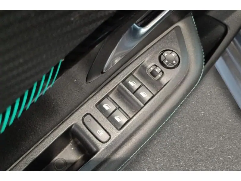 Occasion Peugeot 208 II Allure GREY 17