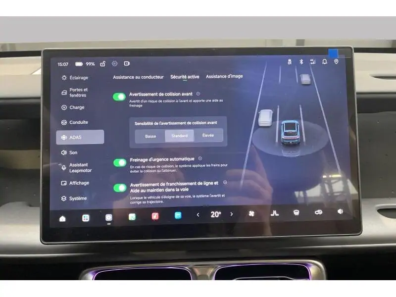 VEHICLE__CONDITION_SERVICE Leapmotor B10 DESIGN BLUE 32