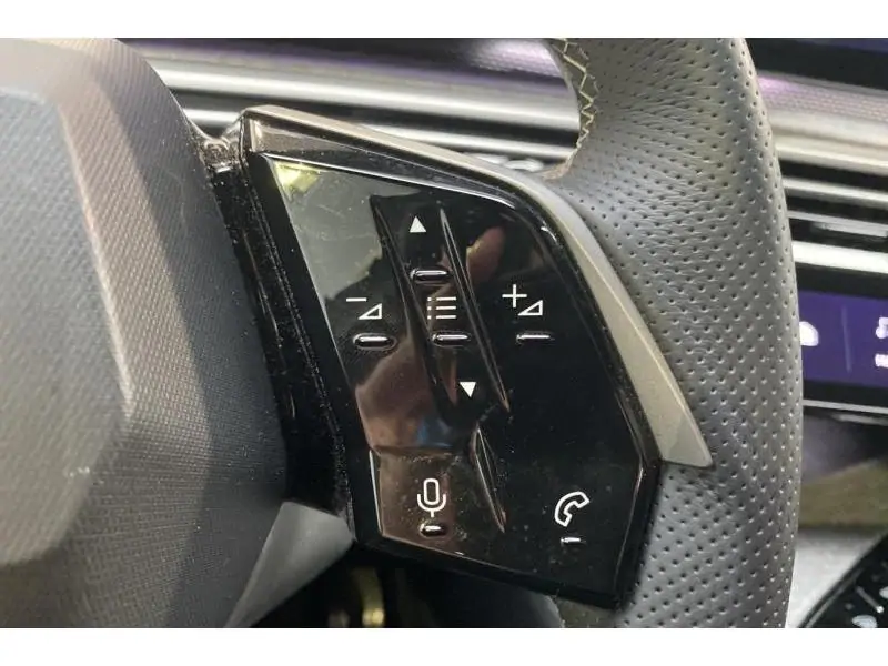 VEHICLE__CONDITION_SERVICE Peugeot 5008 GT GREY 24