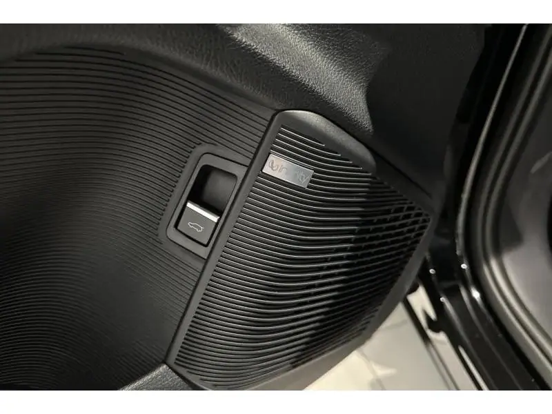 VEHICLE__CONDITION_SERVICE BYD Seal U DM-I BOOST BLACK 23