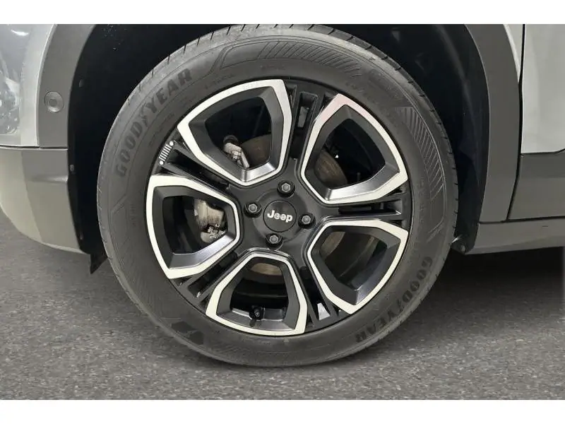 VEHICLE__CONDITION_SERVICE Jeep Avenger 1st Edition GREY 20