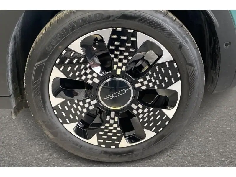 Occasie Fiat 600 LA PRIMA BLUE 20