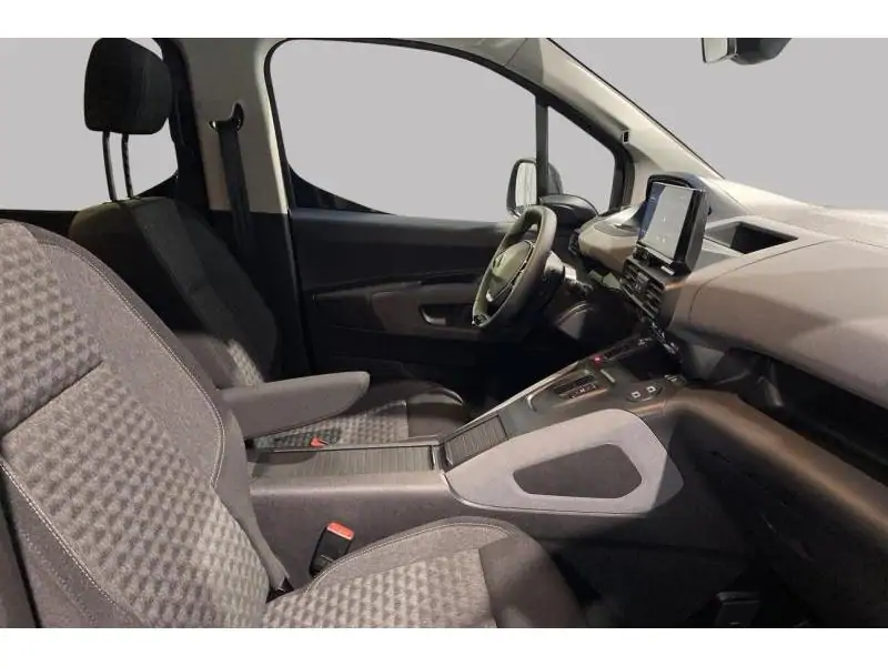 Occasion Peugeot Rifter GT Line GREY 8