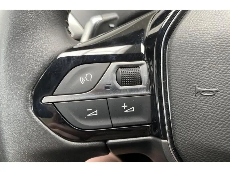 Occasion Peugeot 3008 Allure Pack Hybrid 136 BLUE 22