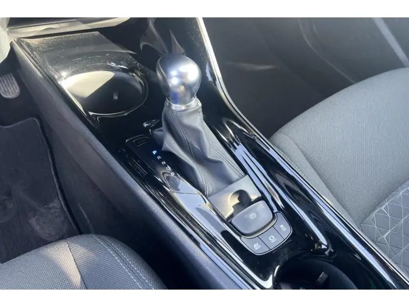 Occasion Toyota C-HR Hybride GREY 16