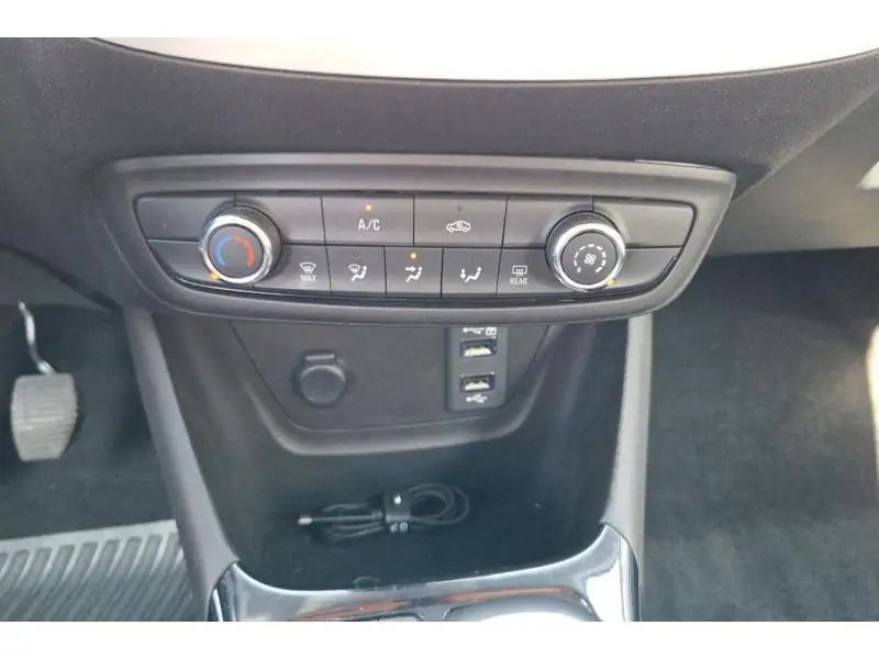Occasion Opel Crossland X Berline MANUAL BLUE 15