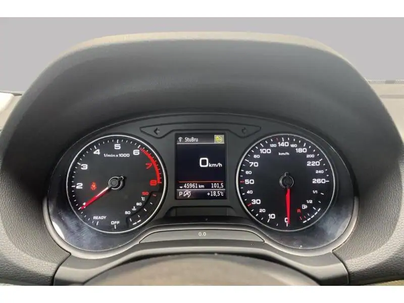 Occasion Audi Q2 1.5 TSI S-TRONIC WHITE 26