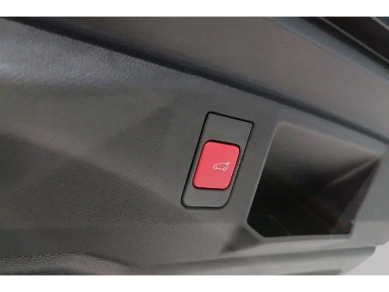 VEHICLE__CONDITION_SERVICE Peugeot 5008 E-5008 GT BLUE 21
