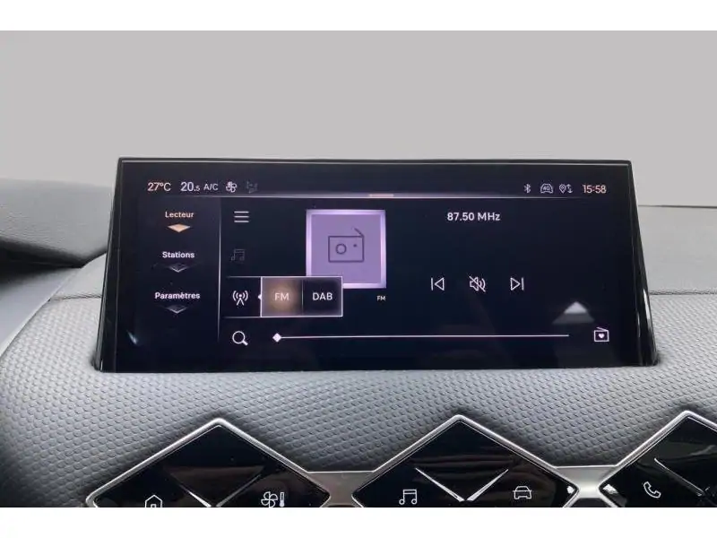 Occasion DS Automobiles DS 3 BASTILLE E-TENSE WHITE 31