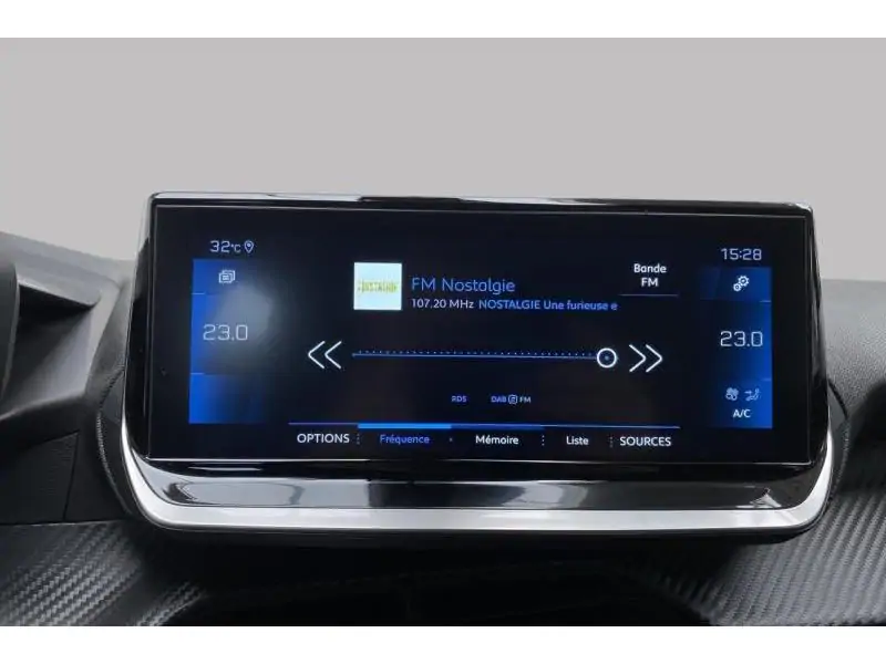 Occasion Peugeot 2008 Allure Pack*Caméra & GPS WHITE 30