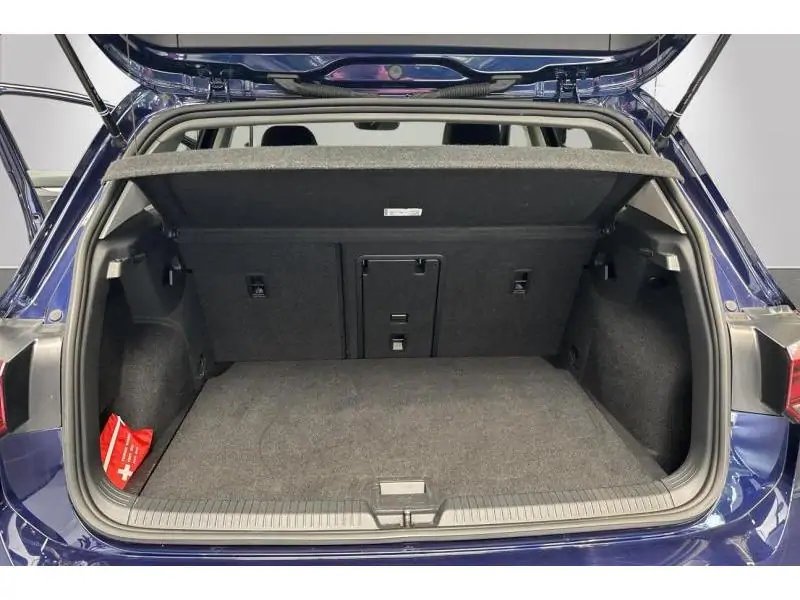 Occasion Volkswagen Golf VIII Life BLUE 19