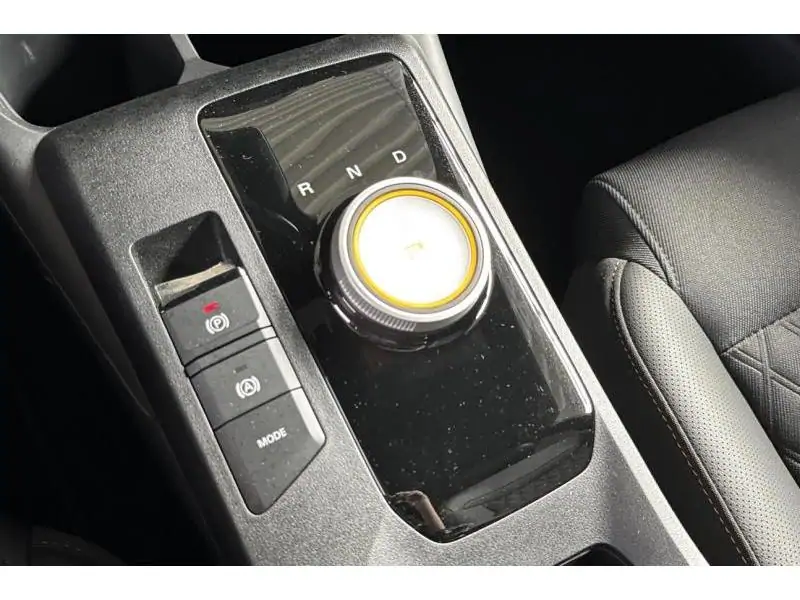 VEHICLE__CONDITION_SERVICE MG MG3 LUXURY HYBRID+ BLACK 16