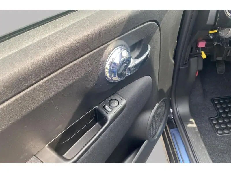 VEHICLE__CONDITION_SERVICE Fiat 500 Hybrid 500 1.0 Hybrid 70 BLACK 19