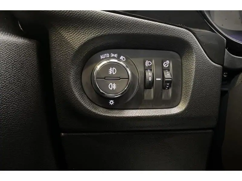 Occasion Opel Corsa F Edition GREY 24