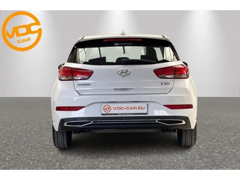 Occasion Hyundai i30 1.0 T-GDI 100 MODERN WHITE 7