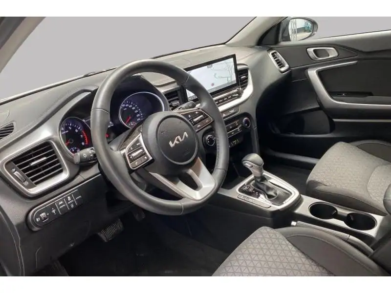 Occasion Kia Ceed Sportswagon GPS Caméra de recul Jantes Alu GREY 9