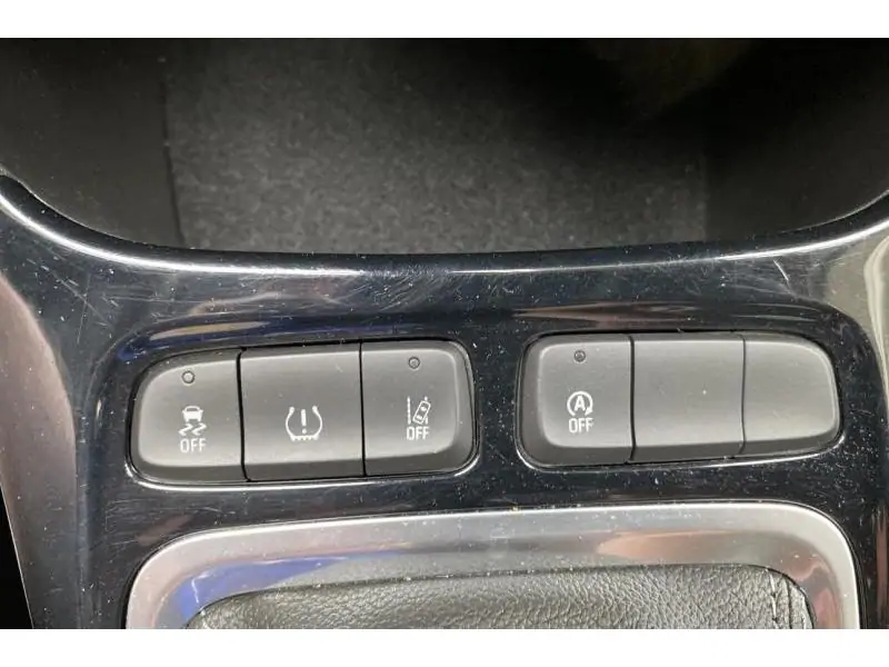 Occasion Opel Crossland ELEGANCE* Clim GPS Caméra GREY 33