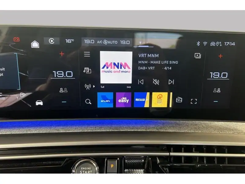 VEHICLE__CONDITION_SERVICE Peugeot 3008 Allure first edition open dak WHITE 14