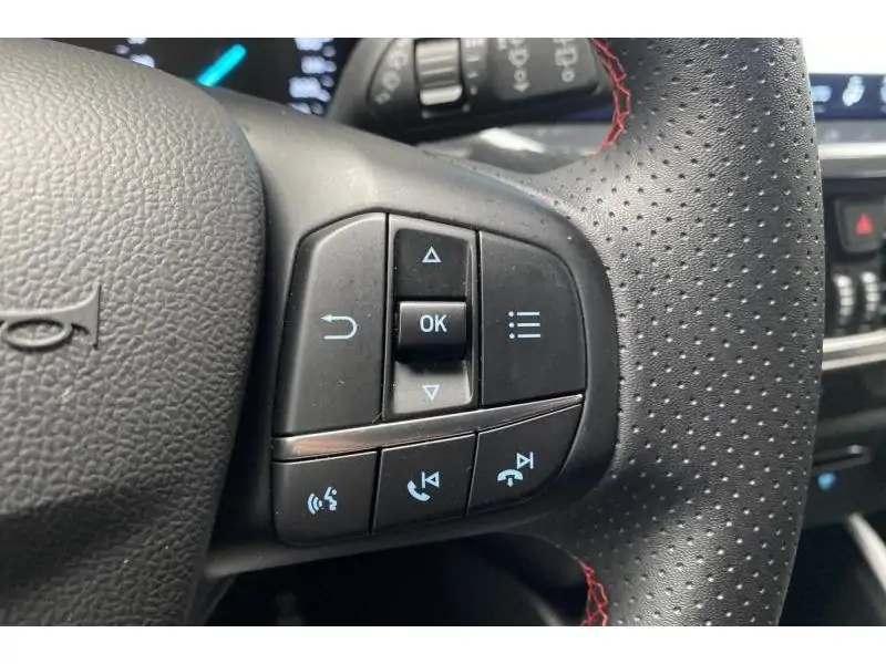 Occasion Ford Focus ST-Line*Caméra de recul & GPS BLUE 26
