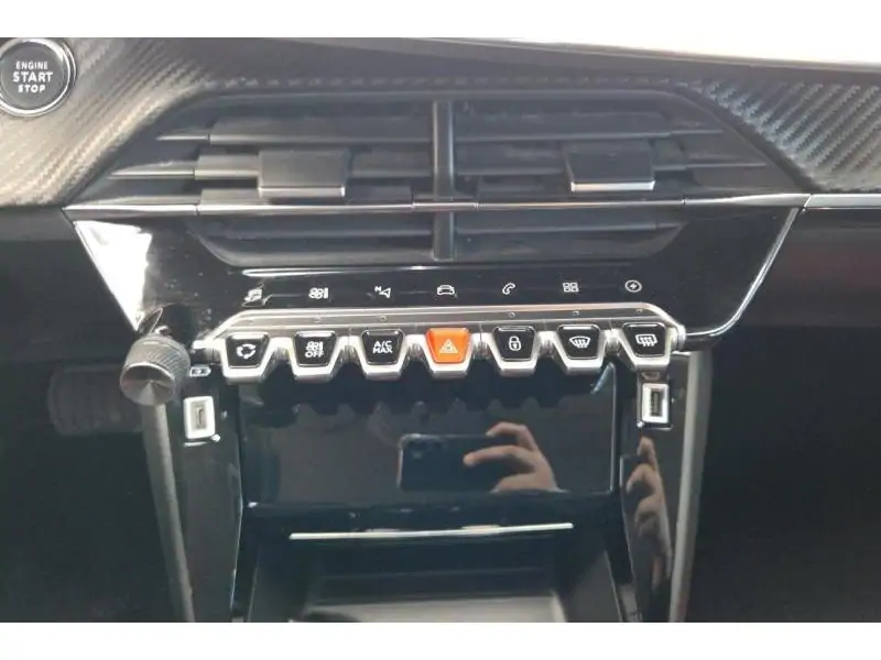 Occasion Peugeot e-2008 Allure BLACK 15