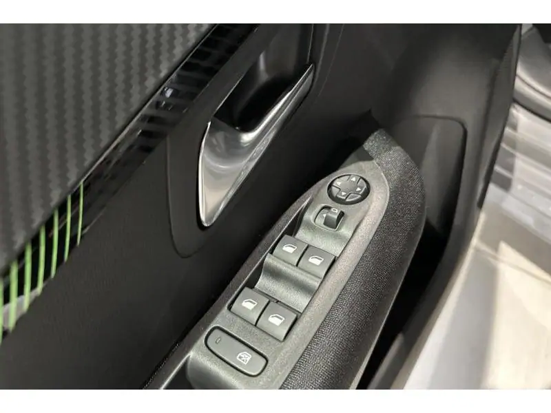 VEHICLE__CONDITION_SERVICE Peugeot 208 ACTIVE GPS GREY 19