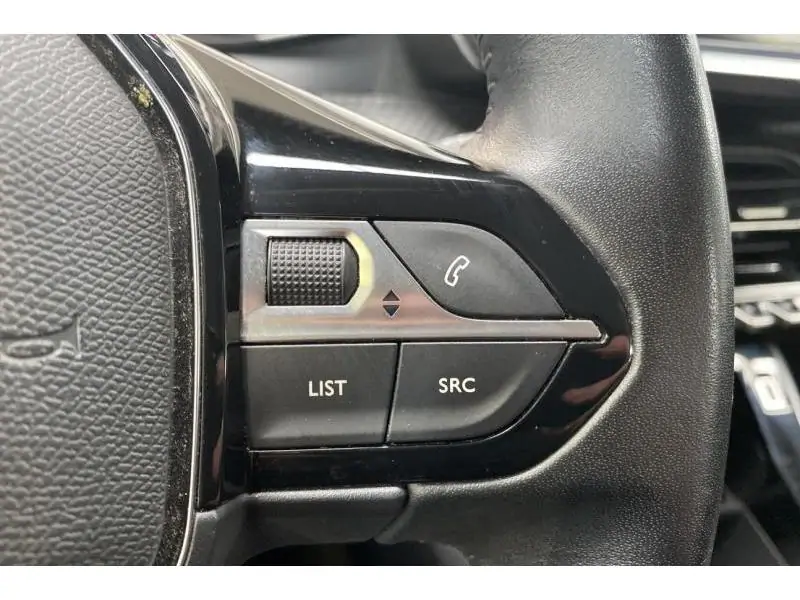 Occasion Peugeot 208 Active WHITE 22