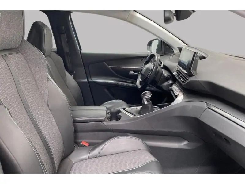 Occasion Peugeot 5008 Allure* Navi. 7places. Caméra recul BLUE 8