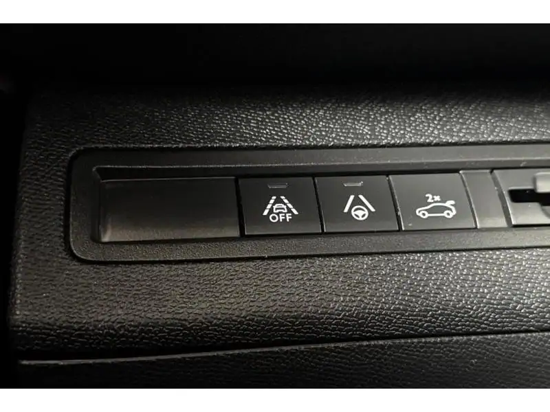 Occasion Peugeot 3008 GT RED 32