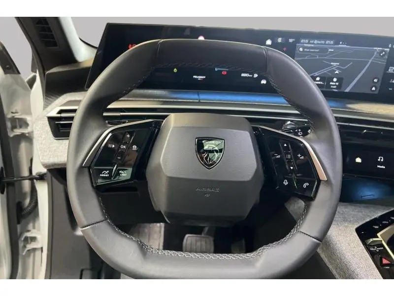 VEHICLE__CONDITION_SERVICE Peugeot 5008 III & e- Allure WHITE 12