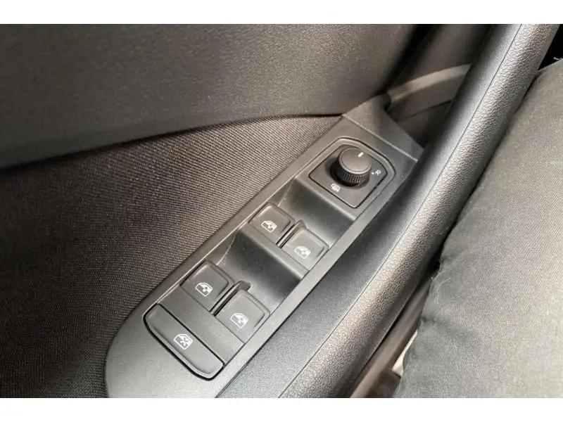Occasie Skoda Kamiq Style 1.5 TSI 150 GREY 17