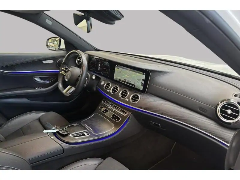 Occasion Mercedes-Benz E 200 amg pack WHITE 2