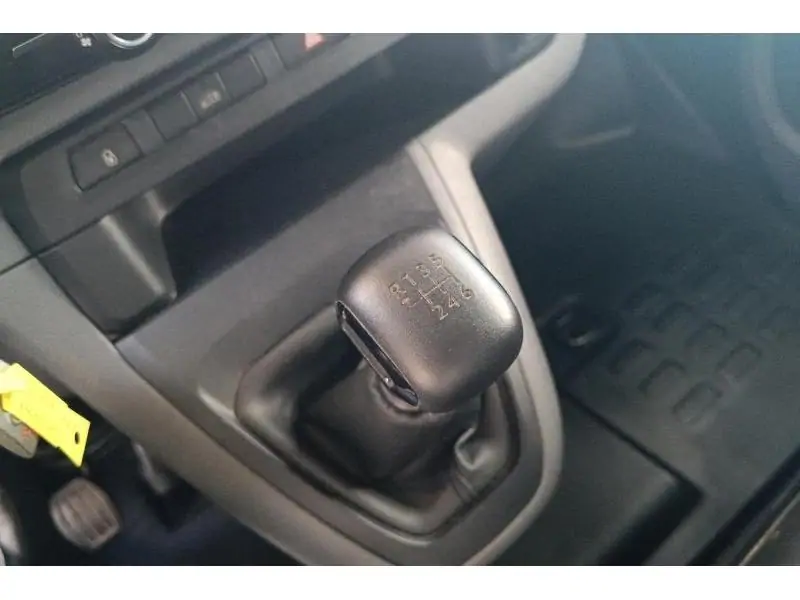 Occasion Toyota ProAce l1h1 GREY 16