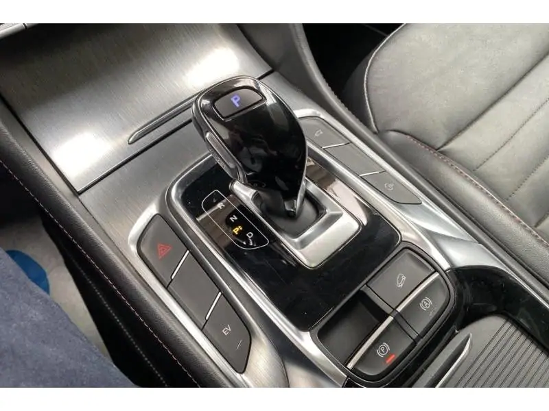 Occasion MG EHS LUXURY PHEV RED 16