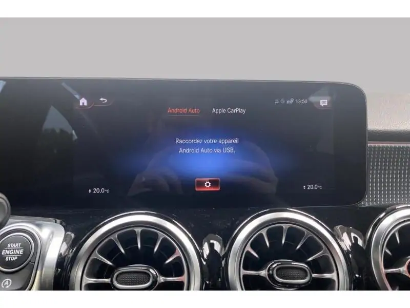 Occasion Mercedes-Benz GLB 200 Pano - Camera - CarPlay BLACK 28