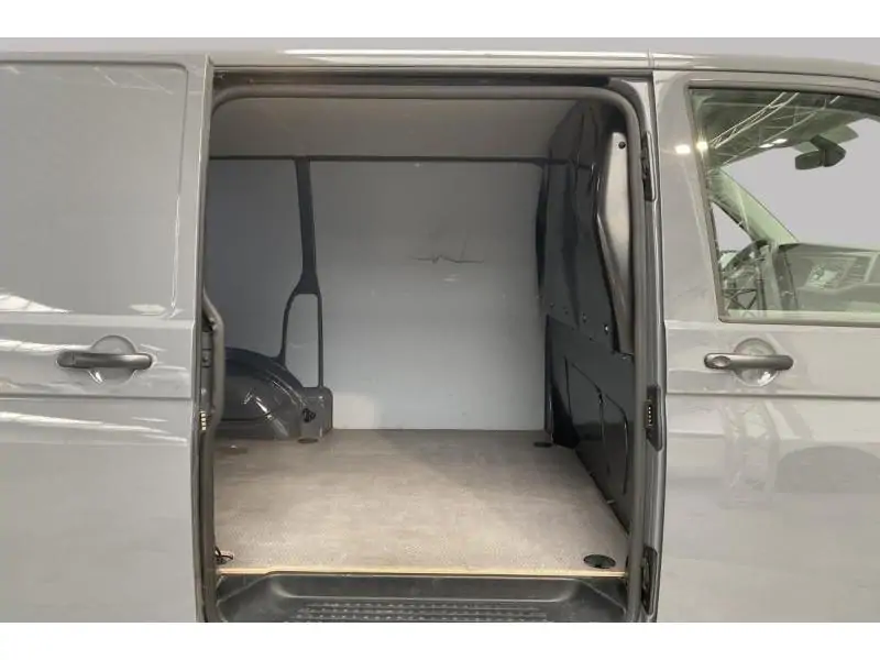 Occasion Volkswagen Transporter T6 Fourgon GREY 18