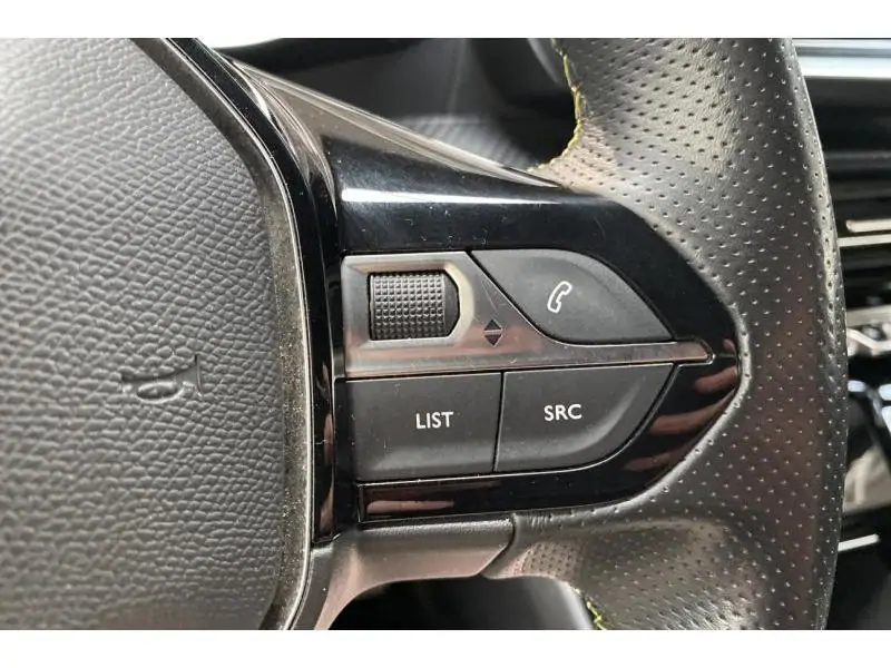 Occasion Peugeot 2008 II GT ORANGE 26