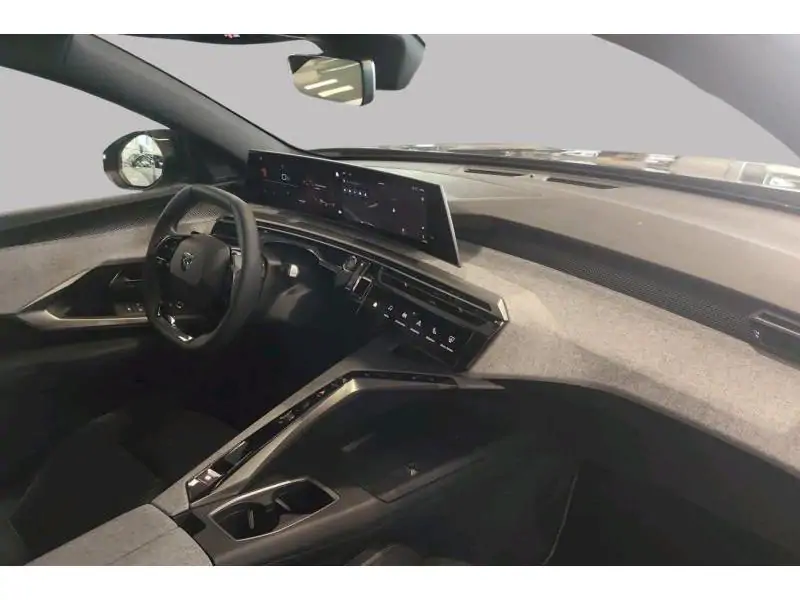 VEHICLE__CONDITION_SERVICE Peugeot 3008 NEW GT GREY 2
