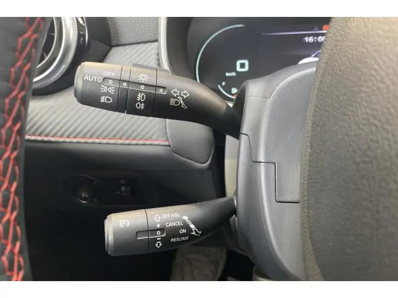 Occasion MG ZS LUXURY WHITE 27