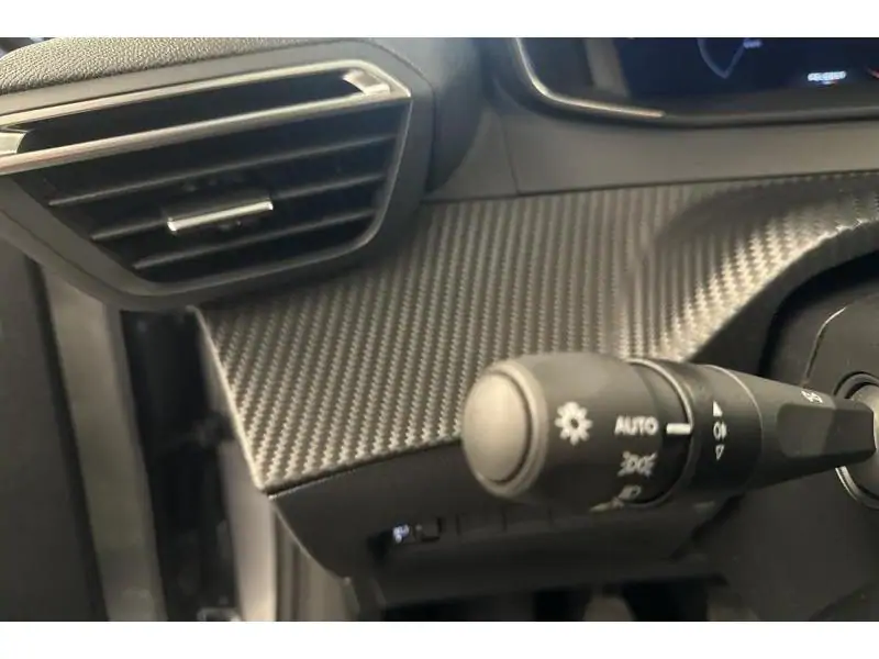 VEHICLE__CONDITION_SERVICE Peugeot 208 Allure 1.2 Turbo 100 Man.6 GREY 22