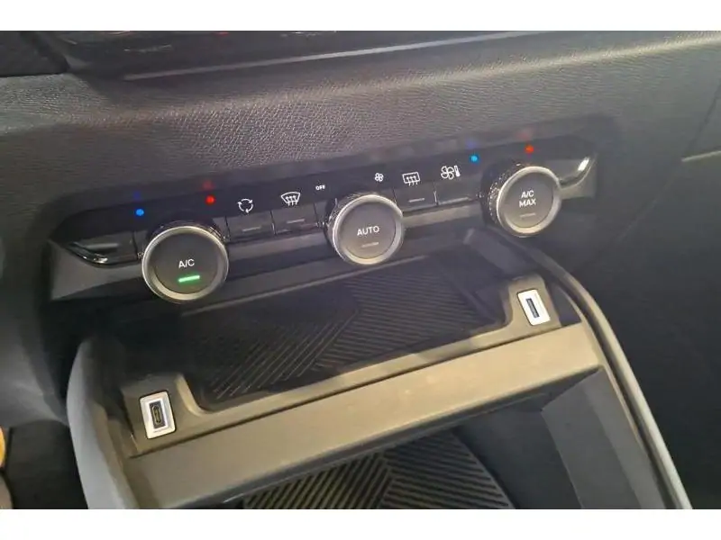 Occasion Citroen C4 E ELECTRIC SHINE GREY 15