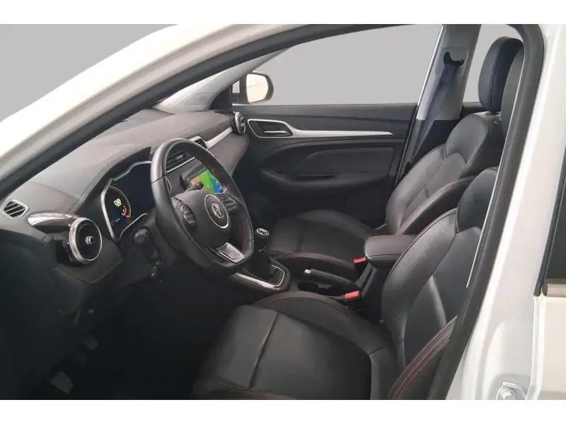 Occasion MG ZS luxury WHITE 10