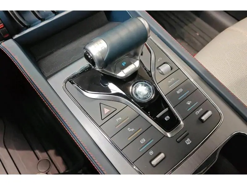 Occasion BYD ATTO 3 Design RED 16