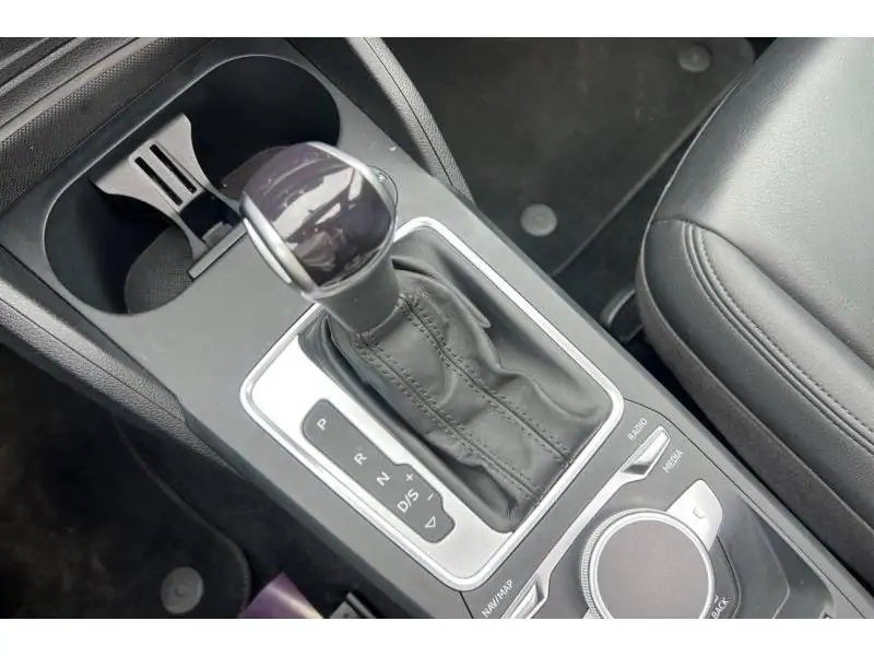 Occasion Audi Q2 S Line GREY 16
