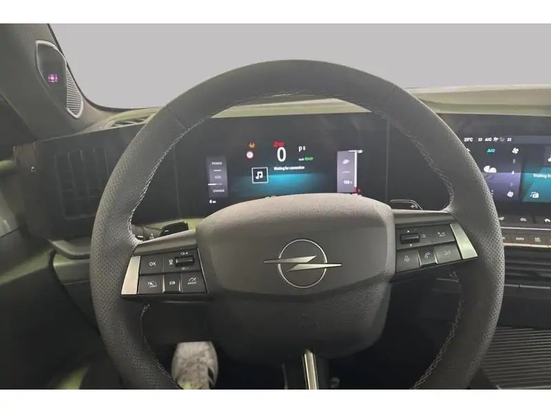Démo Opel Astra Sports Tourer ULTIMATE GREEN 12