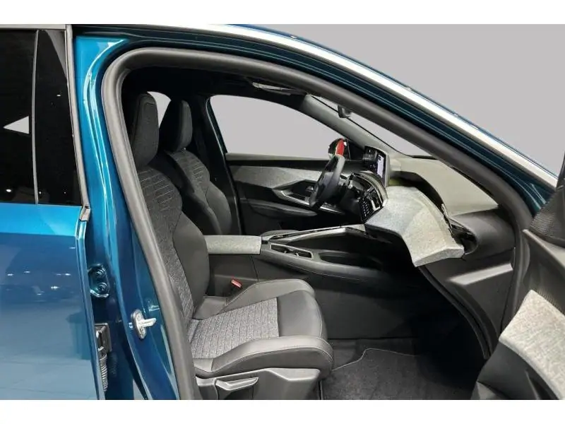 VEHICLE__CONDITION_SERVICE Peugeot 3008 ALLURE Hybrid 145 ch e-DSC6 BLUE 8