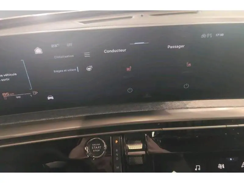 VEHICLE__CONDITION_SERVICE Peugeot 3008 NEW GT GREY 22